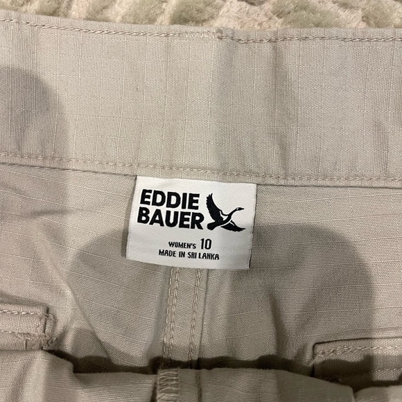 Eddie Bauer Women’s khaki active wear pants size 10 - Picture 5 of 5